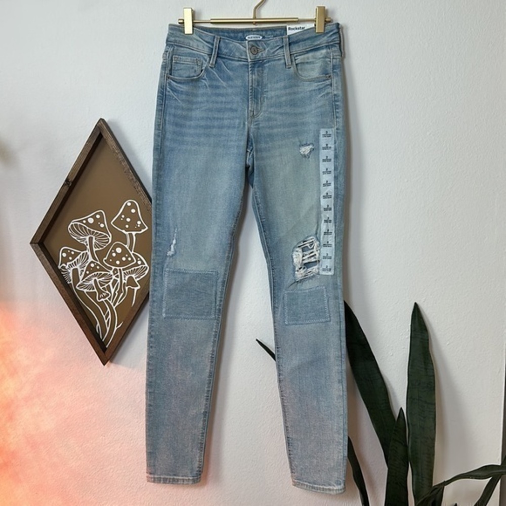Old Navy Rockstar Super Skinny Distressed Jeans Sz.2 NWT!